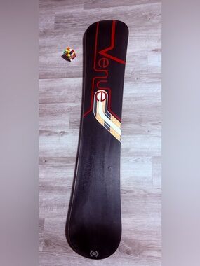 Vintage Men’s Venue Nerve Freeride Snowboarc rare NWOT